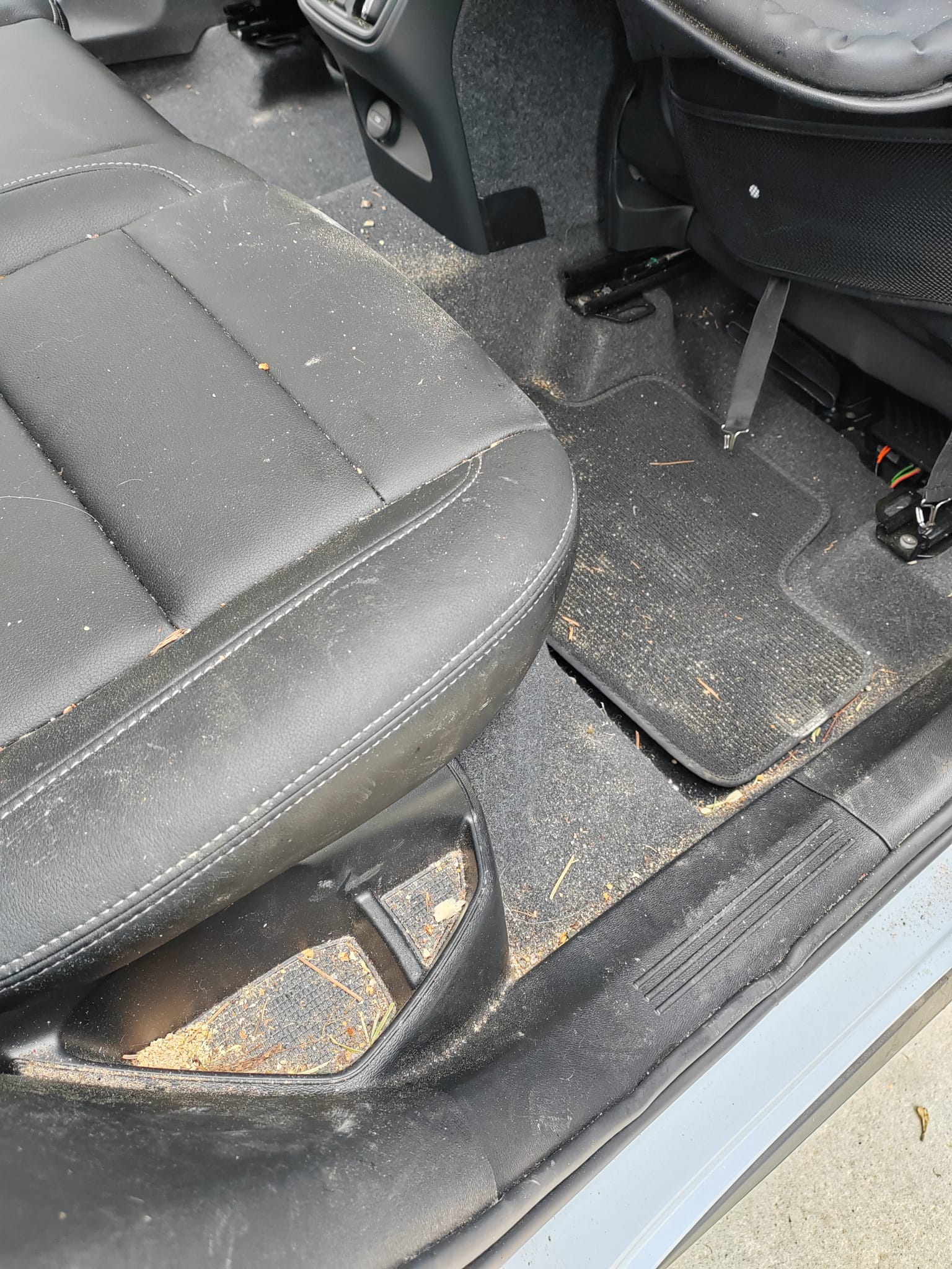 Avant - Nettoyage intérieur Volvo XC60